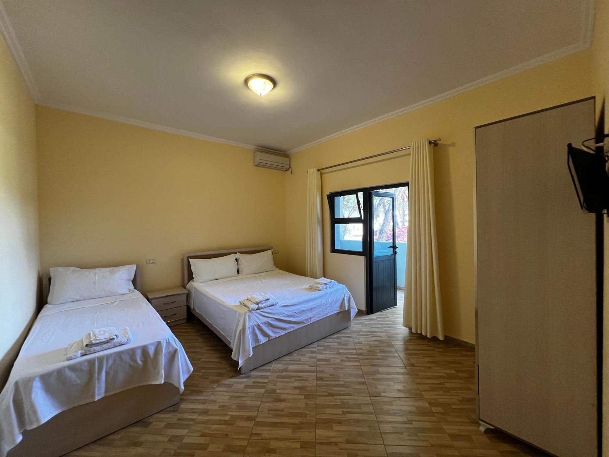 Canary Hotel Golem  Εξωτερικό φωτογραφία